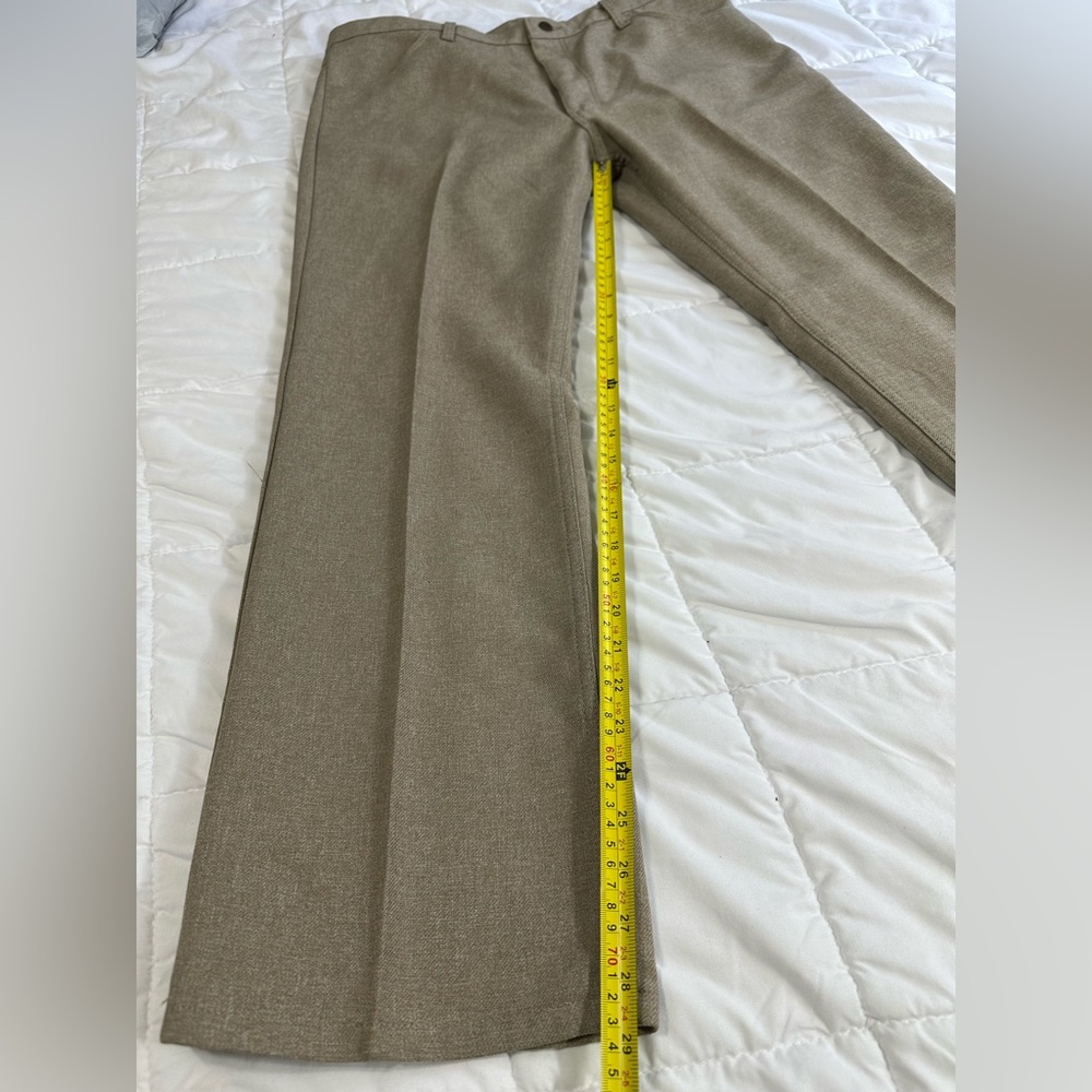 Wrangler Men’s Brown Pants No Iron Needed Size 40x30 - Picture 8 of 9